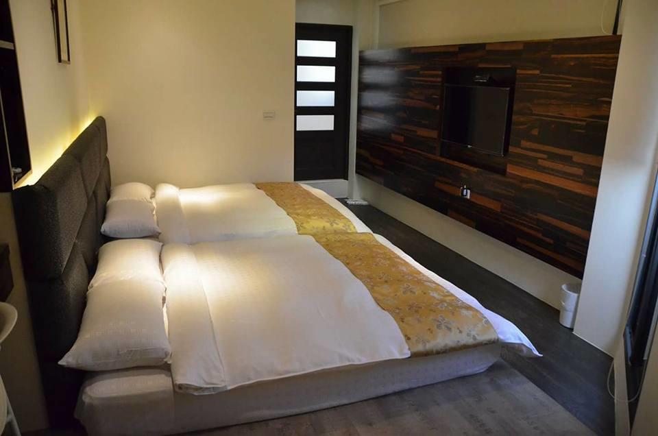 לוקאנג Happy Hostel מראה חיצוני תמונה